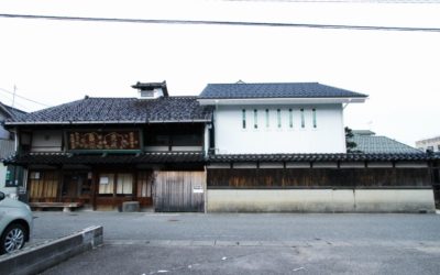 石川県七尾市人気カフェ「ICOU」が運営する宿泊施設は古き良き時代の息吹を今に伝える特別なゲストハウス-宿と古道具iyooo
